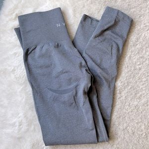 NVGTN - light gray contour seamless leggings - size S